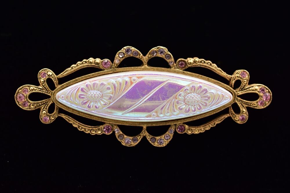 1928 Vintage Pin Brooch Iridescent Floral Lucite Pink AB Antiqued Gold BinAP